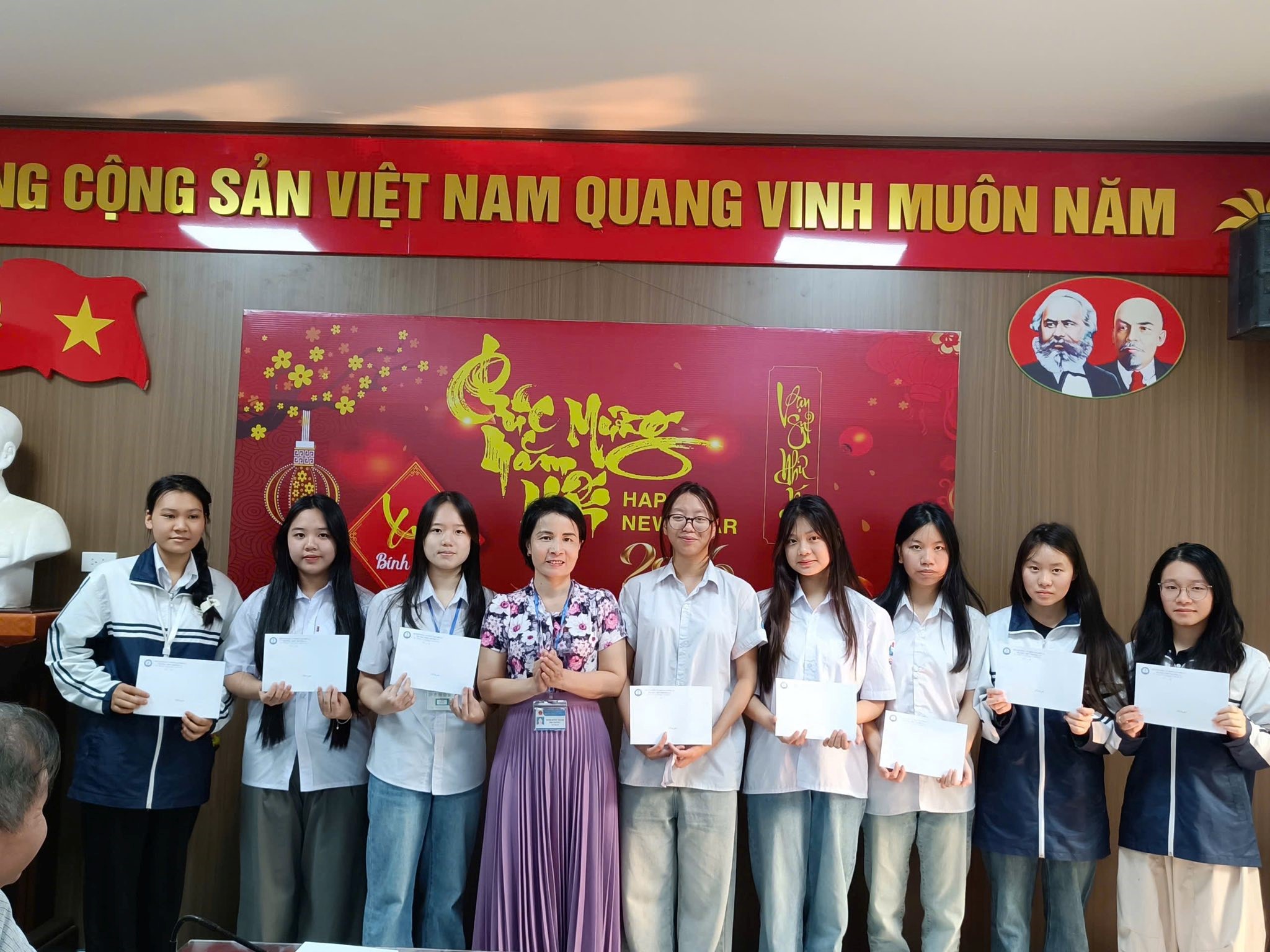 anh tin bai